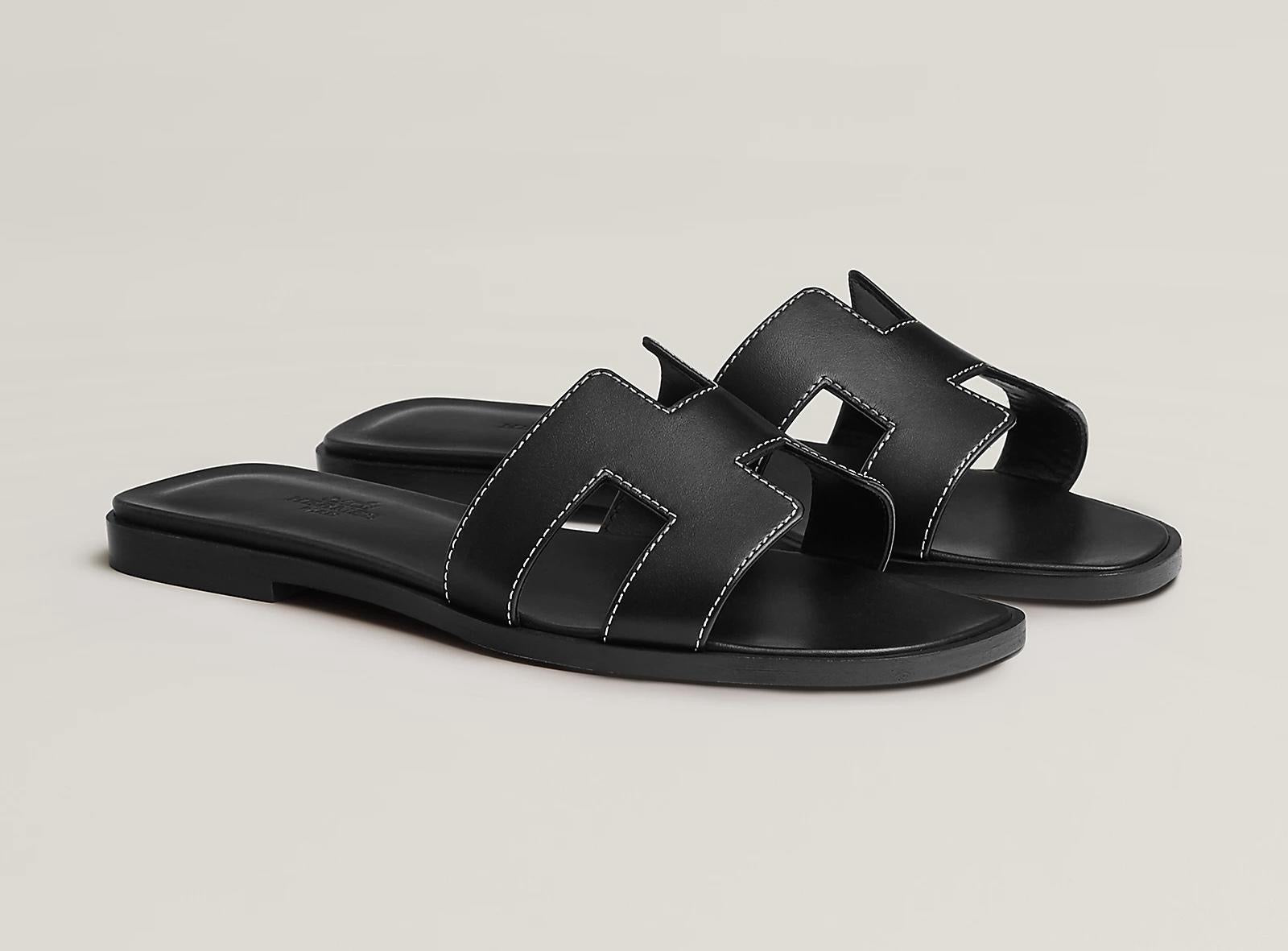 Hermes Women’s Oran Sandals – Black