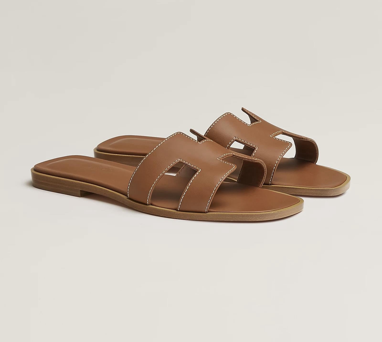 Hermes Women’s Oran Sandals – Brown