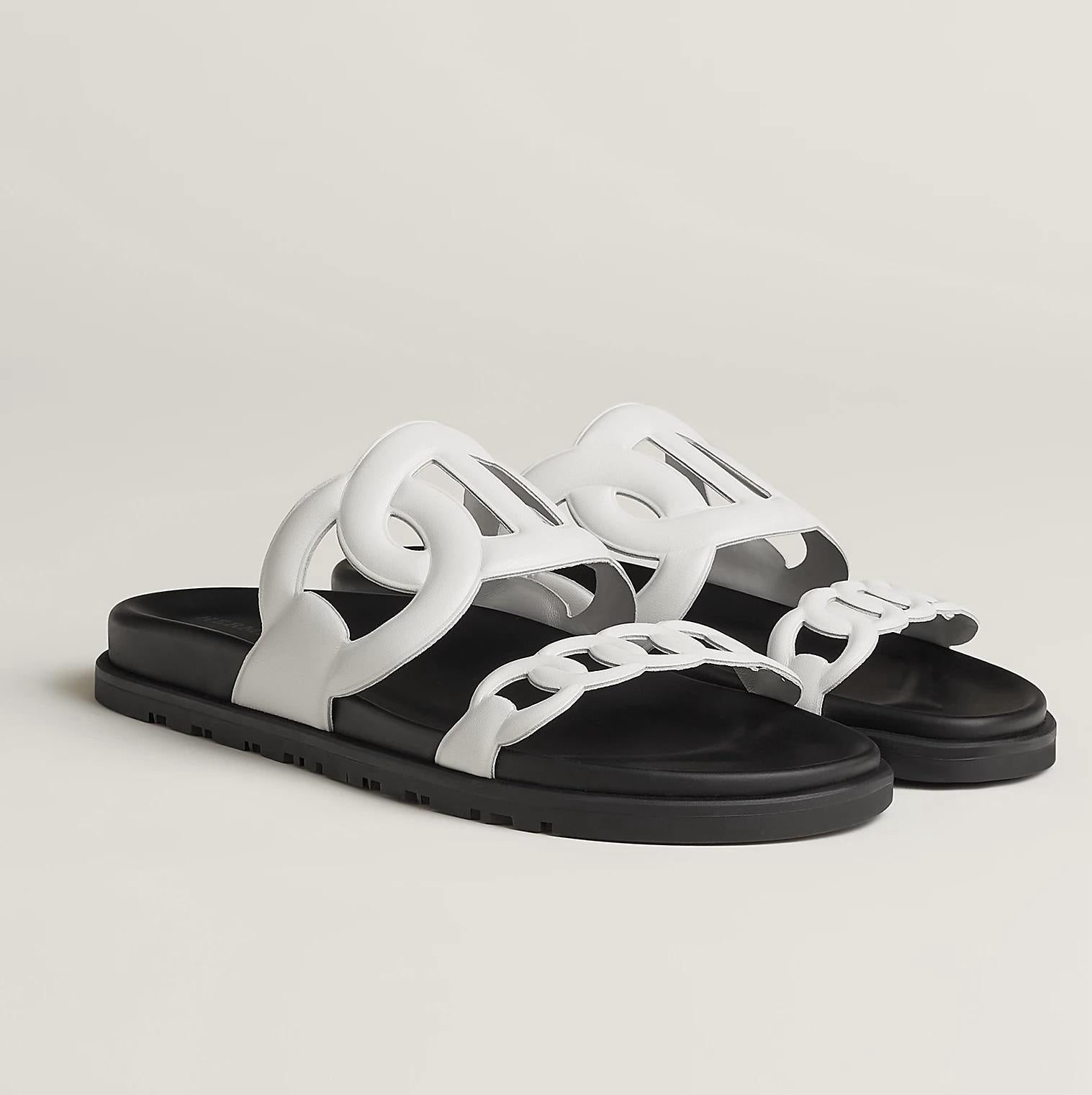 Hermes Women’s Extra Sandals – Black