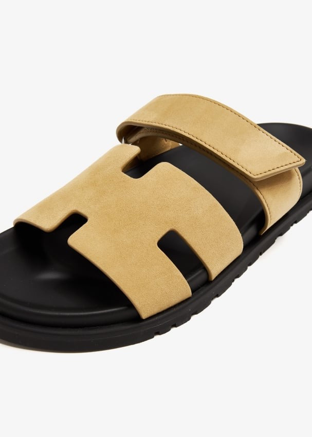Hermes Men’s Chypre Sandals – Beige