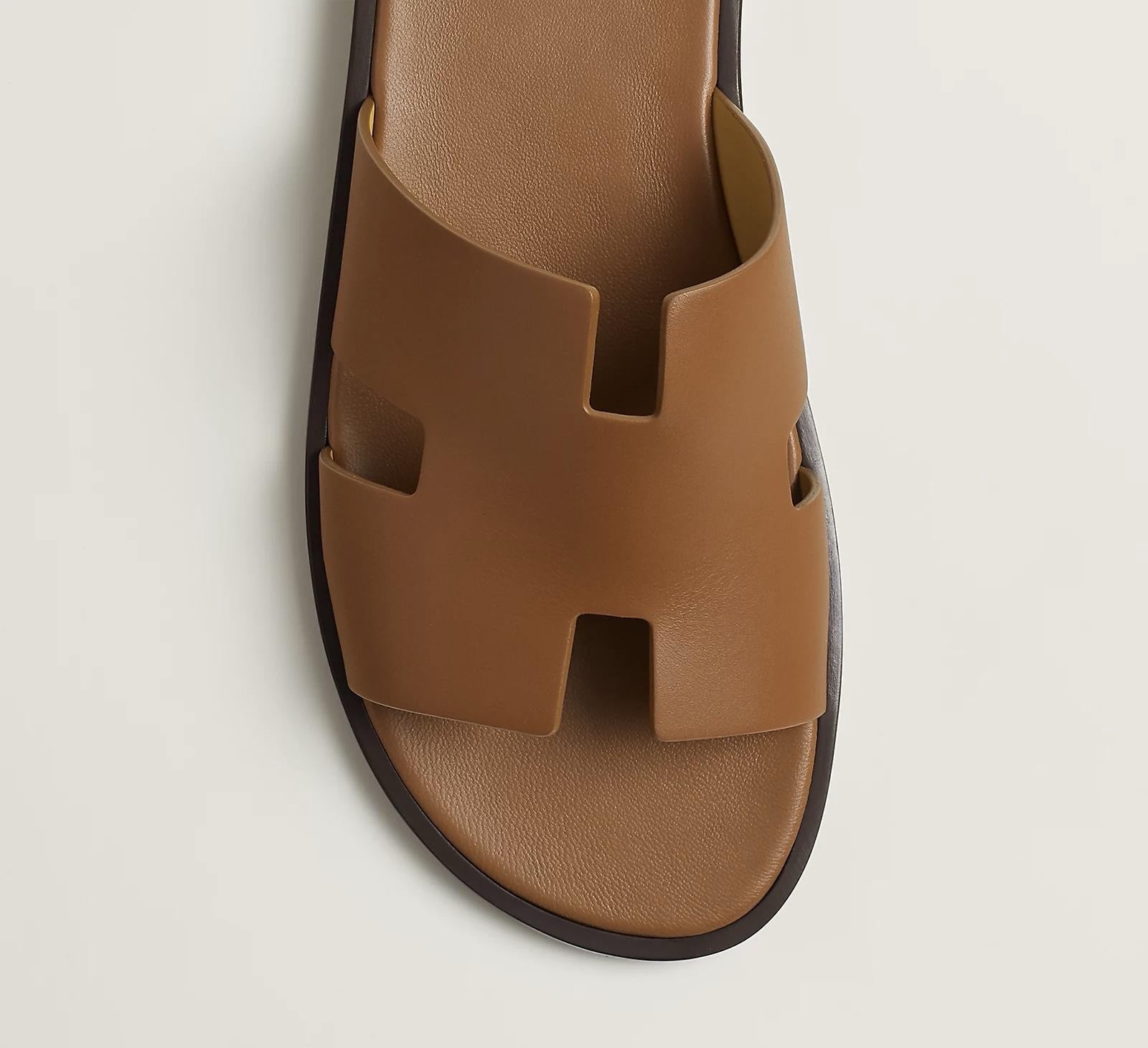 Hermes Men’s Izmir Sandals – Brown