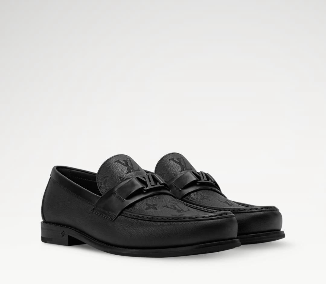 Louis Vuitton Men’s Major Loafers – Black