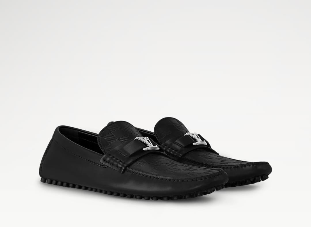 Louis Vuitton Men’s Monza Taiga Shoes – Black